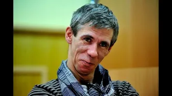 У Лёхи тоже походу инвалидность есть...