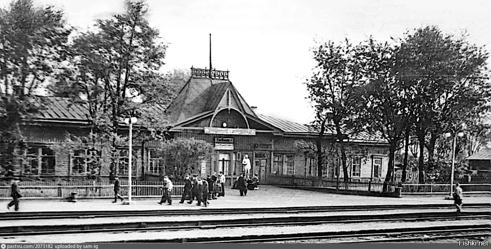 Да это мне минуса лепят !!!
Осколки летят 
Сибирь , Иркутская область , Тайшет !  11 лет провел детство  в Тайшете !!!