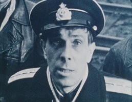 Кадр из фильма "Торпедоносцы"... где А.Болтнев сыграл небольшую, но такую заметную роль. Очень хороший и честный фильм о войне.