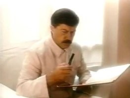 Ну конечно вы не доделали пост. Где фото Жарикова в образе Ворошилова? В образе Сталина?