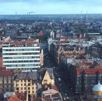 Улица Ленина. Что-то я вышек этих, что в верхнем правом углу, не помню. Они в каком районе Риги были?