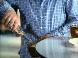 Потому что Бритва такой: