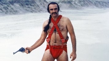 У Шона Коннери, иногда были странные роли.