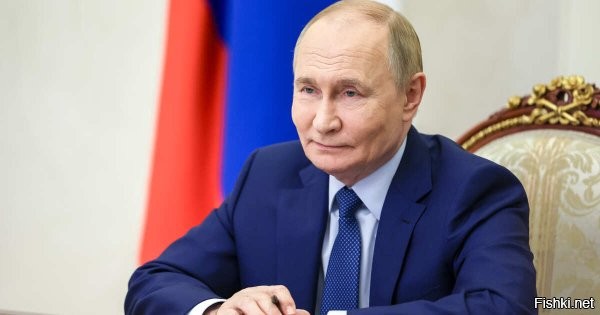 Путин поздравил граждан РФ с Днем воссоединения с новыми регионами



Во вторник, 30 сентября, отмечается День воссоединения Донецкой и Луганской Народных Республик, Запорожской и Херсонской областей с Россией. Ровно три года назад жители указанных регионов изъявили желание "быть со своим Отечеством". Россияне поддержали "братьев и сестер в их твердом, ответственном выборе". Такое заявление сделал президент РФ Владимир Путин, обращаясь к гражданам по случаю праздника. Полный текст опубликовали на сайте Кремля.