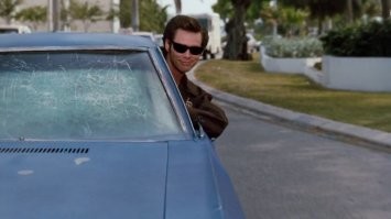 Он вот так ехал?