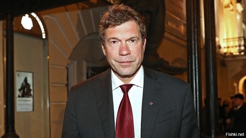 "военный блогер Олег Царев" – это вот этот вот беглый балабол-окраинец?