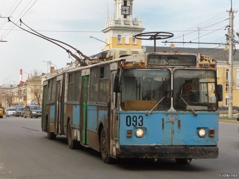 Пока Чечня развивается, в Рязани до сих пор ходят троллейбусы времён СССР