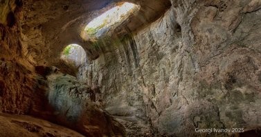 Пещера Проходна