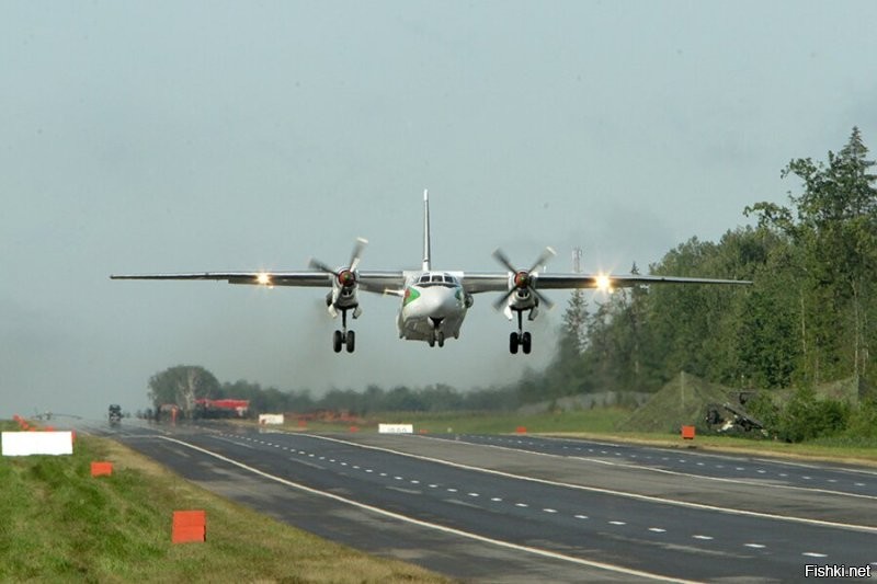 Есть специальные участки дорог. На фото Белоруссия