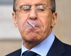 Лаврову пусть пожалуется)