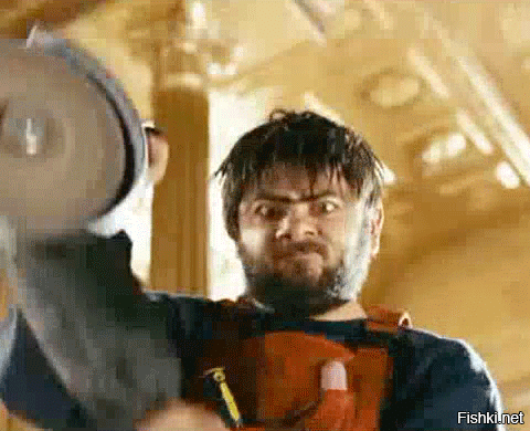 Окно упало с&nbsp;50-го этажа и едва не лишило жизни мужчину