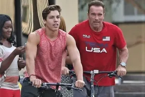 Шварц с внебрачным сыном. Только вопрос - в папку пошёл он или в мамку