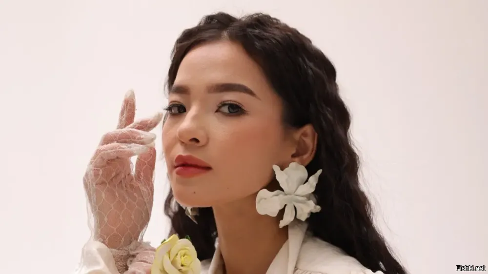 Ну, Алтынай бывает разная!