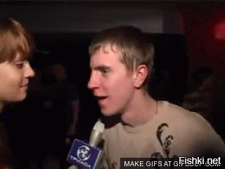 Рейв на фоне пирамид в Египте