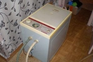 Полуавтоматические были, назывались "Эврика". Они не были активаторными. А автор по ошибке описал "Сибирь"