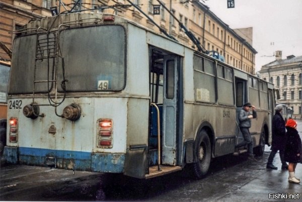 Иногда доводилось кататься на 17-м, от "Казани" в Московский микрорайон.