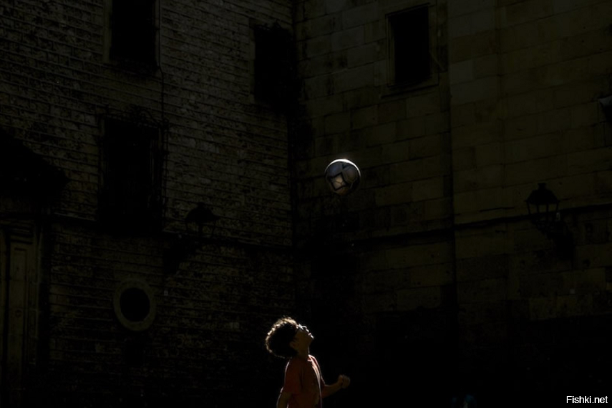 Поклёп. Я в детстве иногда даже солнце видел в небе...