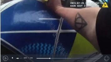 коп, фанат гарри поттера?