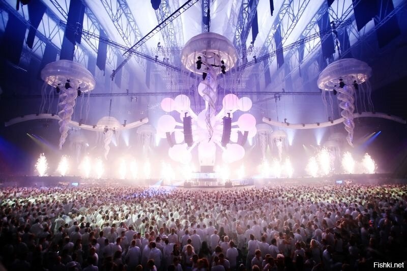 Sensation White)