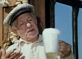 На какую сумму потянуло нажитое добро Горбушкина из комедии Леонида Гайдая "Не может быть!", и какой эквивалент этим деньгам в наши дни