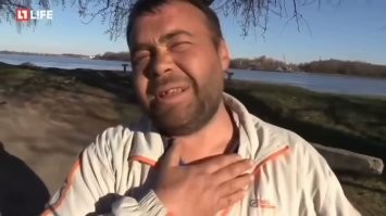 Конфликт из-за чаевых: официантка и бармен не дали уехать расплатившемуся клиенту