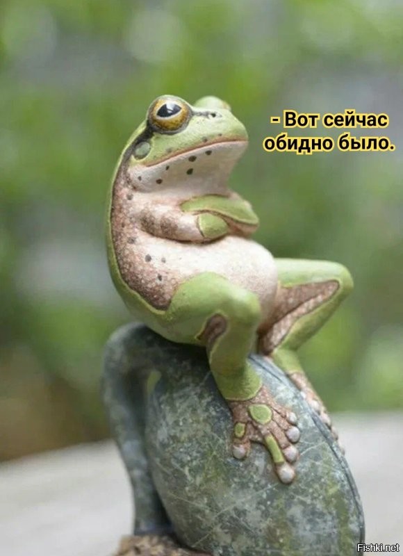 Девушка из Владикавказа хотела «сдуть» накаченные губы, а они стали только больше: начался сильнейший отек Квинке
