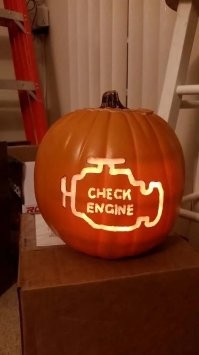 У офисных работников свои жуткие тыквы на Хэллоуин