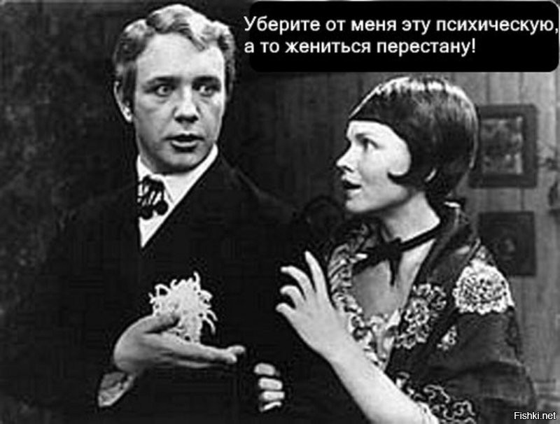 Безумная фанатка попыталась залезть в машину к Киану Ривзу