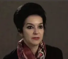 1. Трешкова с дочерью. 
2. Терешкова с мужем. 
3. Терешкова с коллегой по работе. 
4. Взрослая дочь Терешковой. 

Выводы сами сделаете.