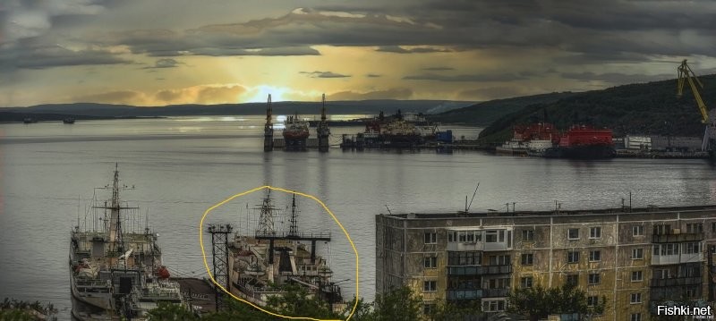 Почти десять лет проработал на подобном проекте!