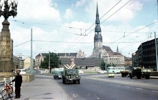 Прекрасный музей Революции и Латышских Красных стрелков нацистская мразь превратила в "музей оккупации".