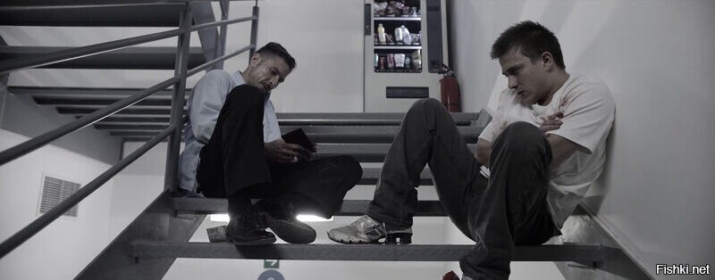 Фильм такой есть, прикольный кстати.
"Инцидент".