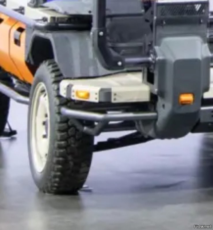 Это у него рычаги такие или он на поперечной рессоре?