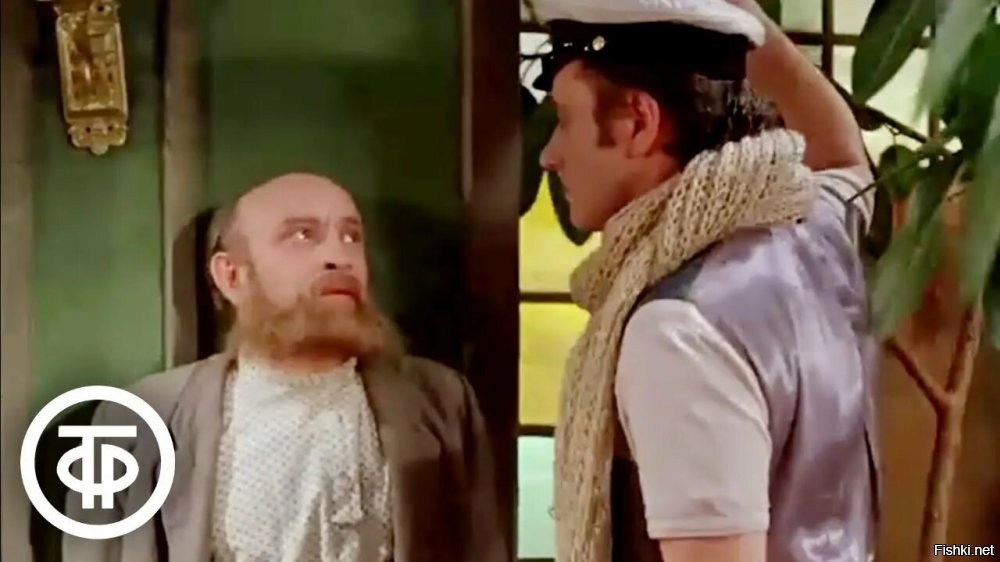 «В ту же секунду из замочной скважины выскочил и заёрзал карандаш, острием которого отец Фёдор пытался ужалить врага. Концессионер вовремя отпрянул и ухватился за карандаш. Враги, разделённые дверью, молча стали тянуть карандаш к себе. Победила молодость, и карандаш, упираясь, как заноза, медленно выполз из скважины. С этим трофеем Остап возвратился в свой номер»