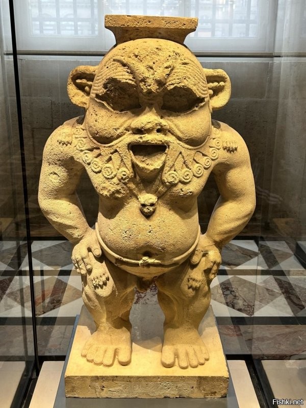 В субботу был в Лувре так там была статуя древнего укра