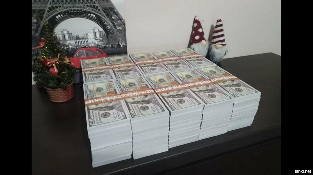 шоу лажа , для даунов - присмотритесь , купюры новые !!!
ну и  самый главный факт - 7,5 ЛЯМА $ даже по 100 это намного больше горка 
вот для примера как выглядит 1млн $ :
