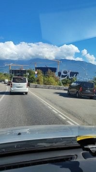 Не знал, что местный плеер не умеет переворачивать как положено.