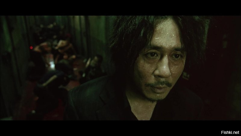 Мужчина с молотком напал на компанию в Татарстане