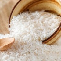 Вообще такие игрушки мочить нельзя.