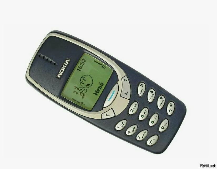 Мужчина разбил телефоном стекло в трамвае