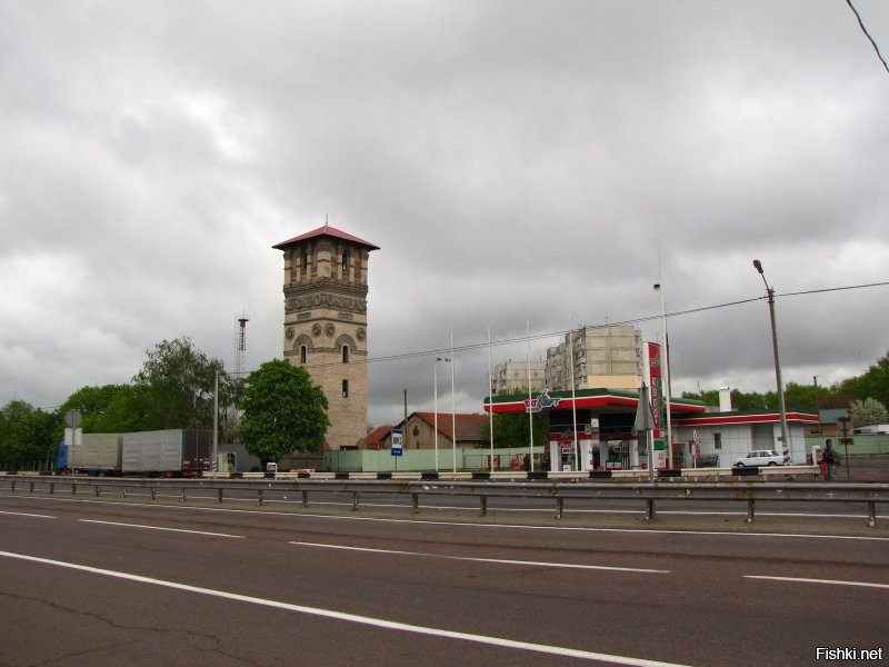 Заправка в Пирятине