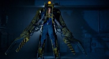 Для работяг с заводов выпустили «силовой костюм»