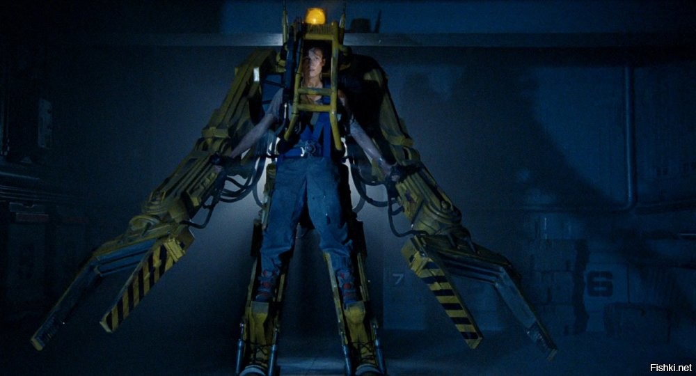 Для работяг с заводов выпустили «силовой костюм»