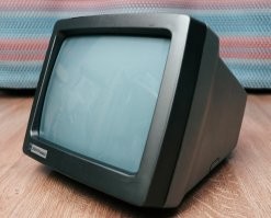 Вот такой был.А у другана принца персии запустили на цветном,впечатлений была масса)))