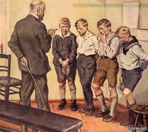 В Приморье школьники пожаловались на преподавателя, которая заклеивает им рты скотчем и бьёт стульями по голове