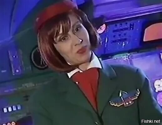 И четвёртая "невозмутимая стюардесса". А также мисс Бурпл в роли мисс Мурпл