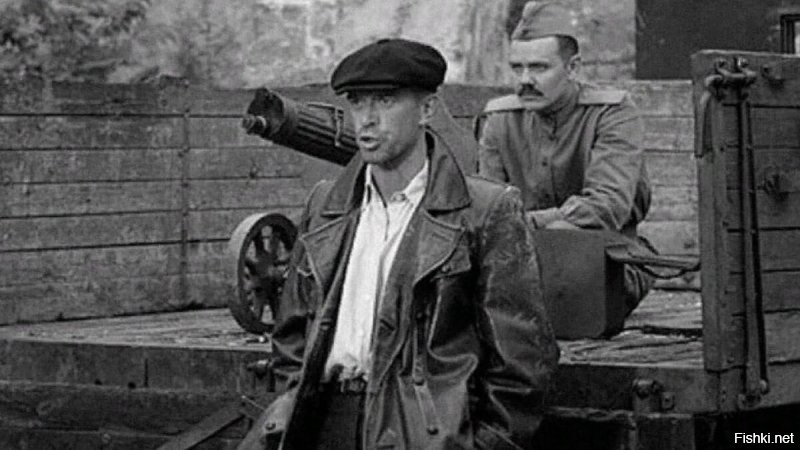 В Подмосковье банда подростков разгромила электричку и ранила помощника машиниста