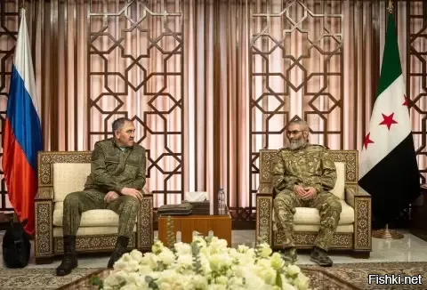 16 ноября 2025, 19:52



Генерал Евкуров прибыл в Сирию вести переговоры о судьбе российских баз



Самолет Ту-154 с российской делегацией сел сперва в Дамаске, потом перелетел на авиабазу Хмеймим. Его прикрывали истребители Су-30М и Су-35 на протяжении полета, а при посадках и взлете вертолеты Ка-52.



Источник: Telegram-канал "ANNA NEWS"

ЗЫ
Желаем провести успешные переговоры!