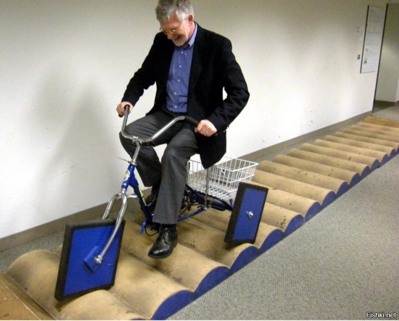 Дорогие тракторы с автопилотом добрались до российской деревни