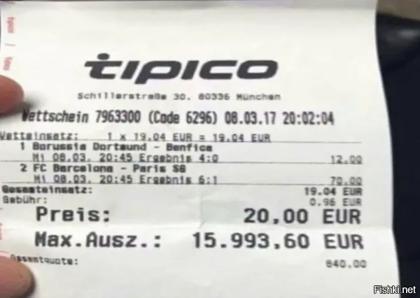 "поставив двадцать долларов, он выиграл около шестнадцати тысяч"

Точно была ставка 20 долларов?

Именно ДОЛЛАРОВ?